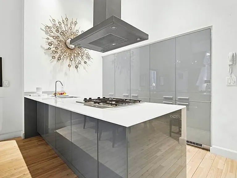 420 W 25th St #1E — Photo 7