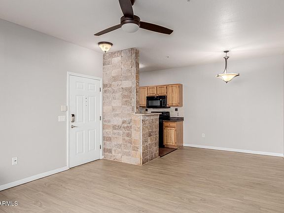 2nd image of 2929 W YORKSHIRE Drive #1010