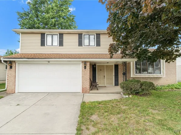 92 W Cavalier Dr, Cheektowaga, NY 14227