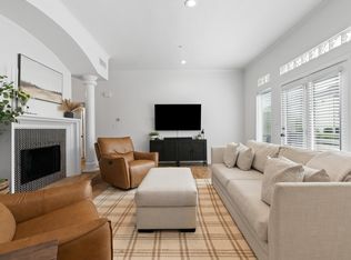 4040 Avondale Ave APT 303, Dallas, TX 75219