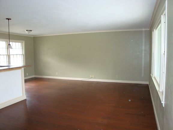 4th image of 3729 Oklahoma Dr