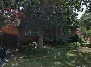 111 North Dr, Massapequa, NY 11758