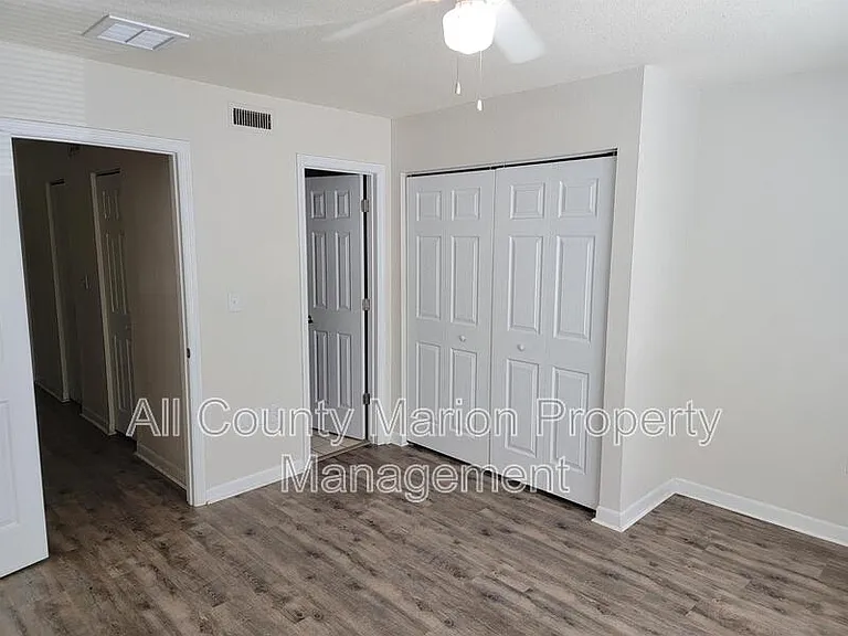 3041 SW 20th St #4 — Photo 11