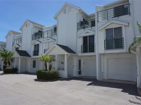 320 Island Way APT 206, Clearwater, FL 33767