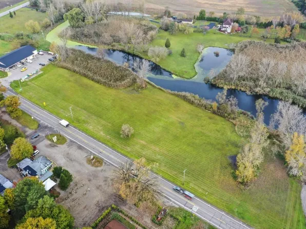 460 W Main St, Stockbridge, MI 49285