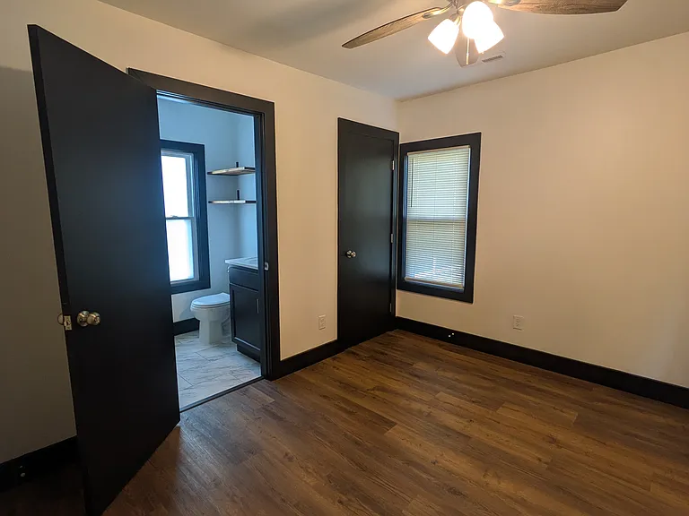 179 Everglades Blvd — Photo 2