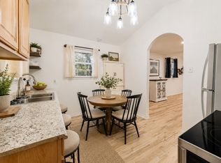 2417 Elk Trl, Granbury, TX 76048
