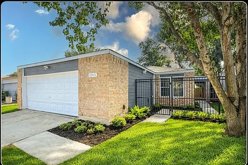 12420 Newbrook Dr Photo 1