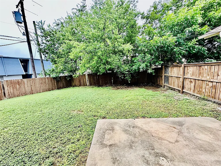 1611 Onion Creek Village Dr #A — Photo 27