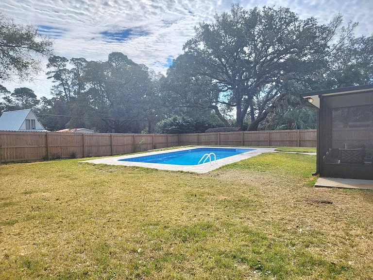 7895 Bay Meadows Dr — Photo 21