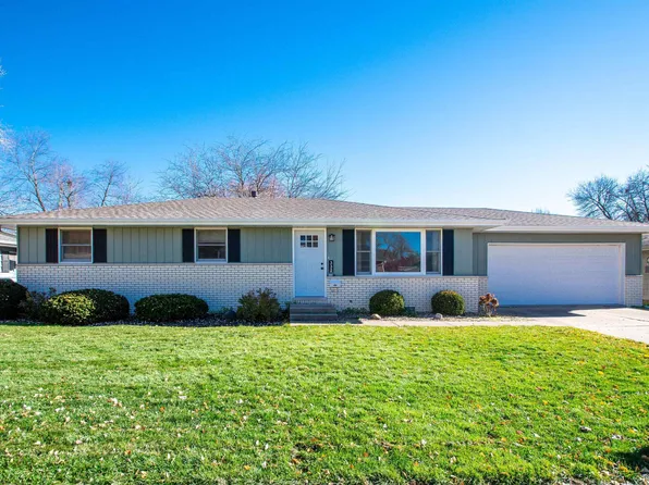 332 S Montana Ave, Morton, IL 61550