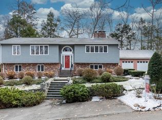14 Woodholm Rd, Manchester, MA 01944