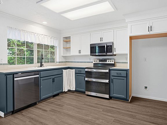 4th image of 4410 Spring Meadow Ave