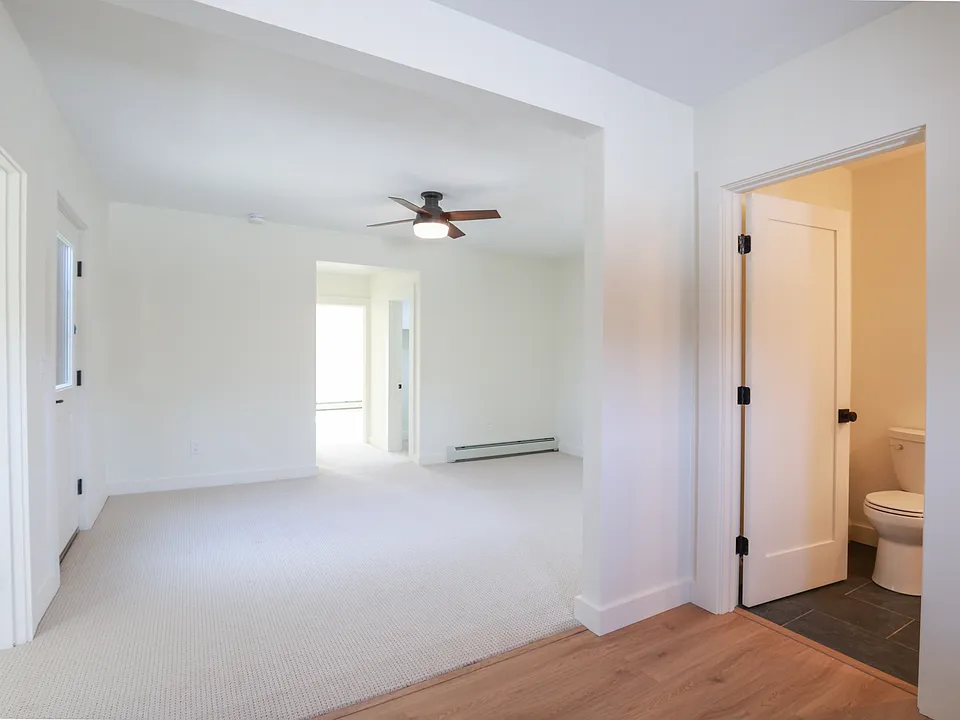 Dining area with full bath off the kitchen