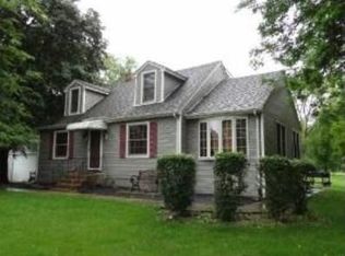 301 Carter Ave, Wood Dale, IL