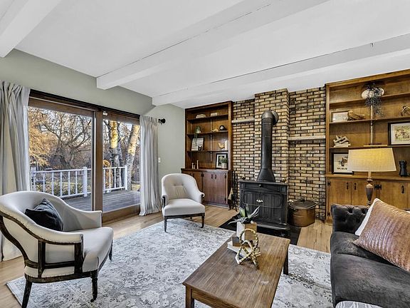 5th image of N47W22683 Weyer ROAD