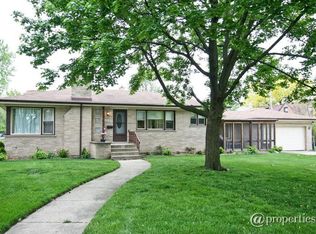 10938 S Tripp Ave, Oak Lawn, IL 60453