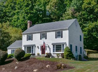 24 Millstone Ct, Ridgefield, CT 06877