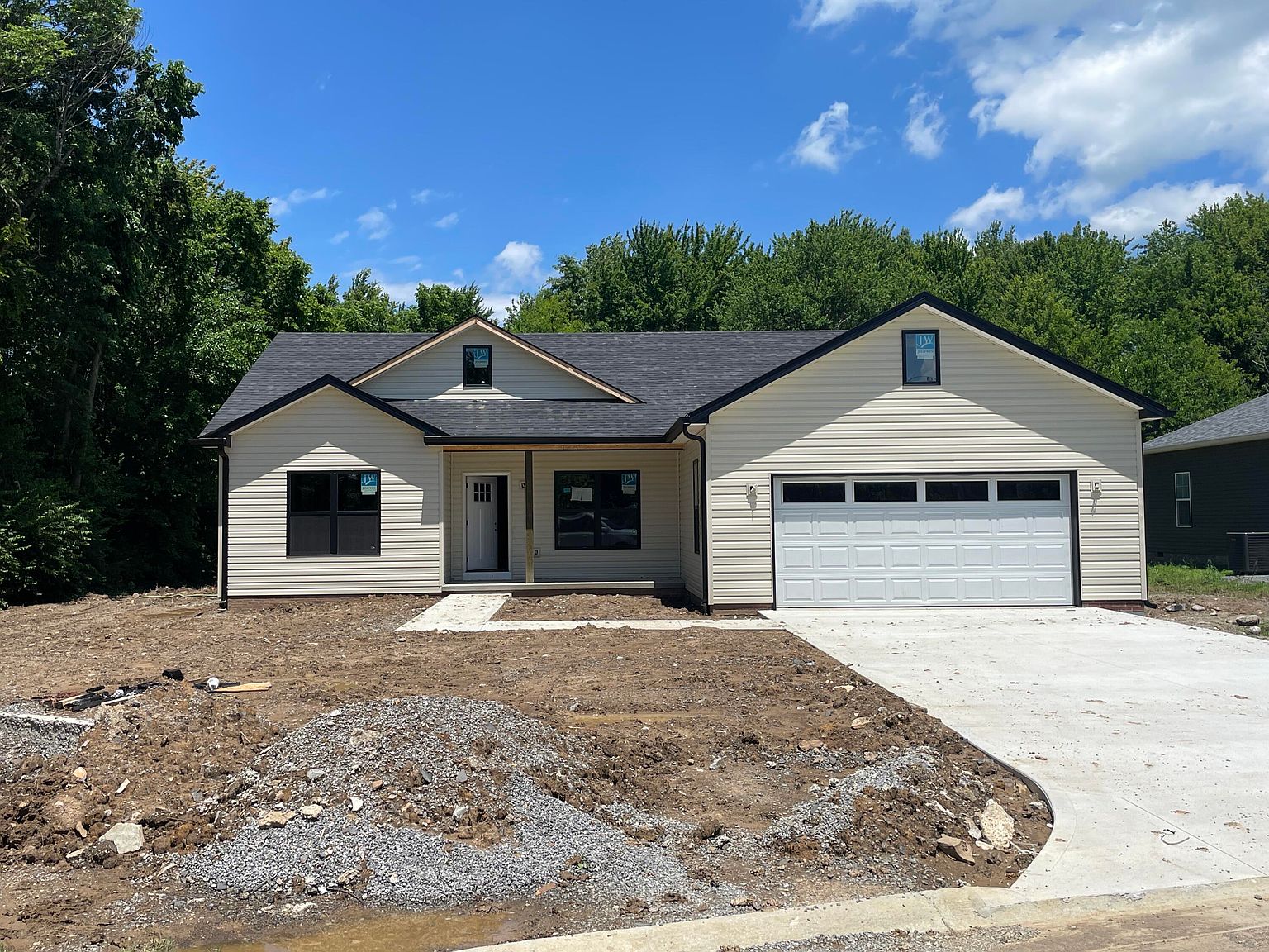 21 Hidden Ct, Danville, KY 40422 | Zillow