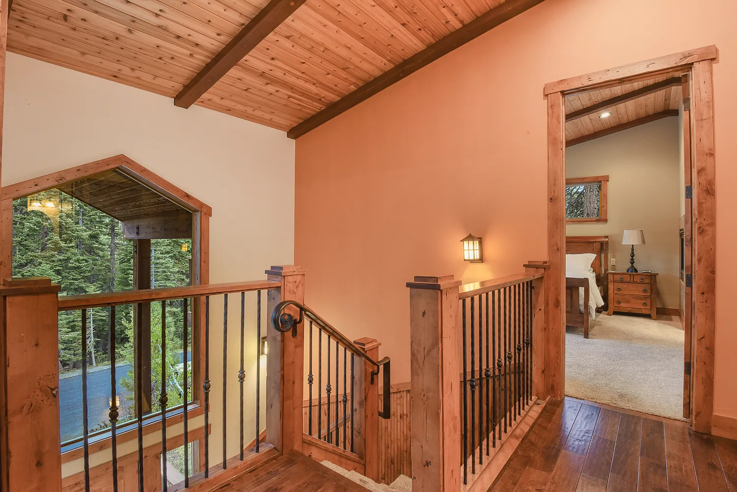 5 bed, 3164 sqft, $7,300 — Photo 4