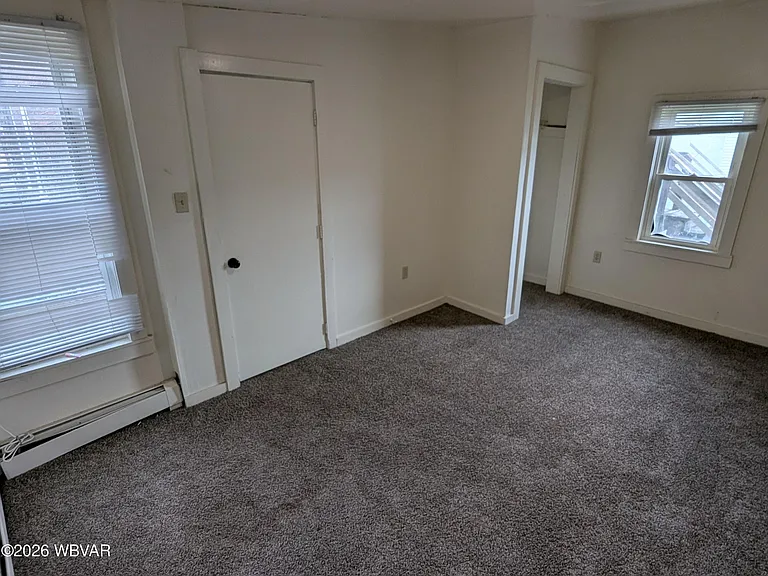 733 Grace St #4 — Photo 12