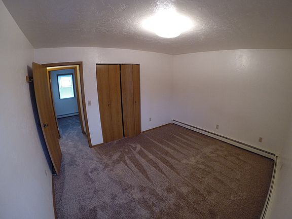 4th image of 2706 Turner St #3