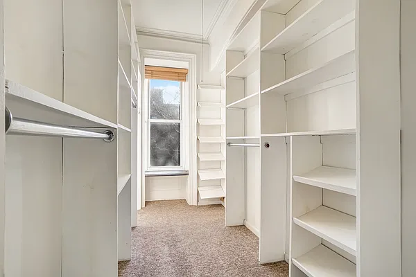 Rented by Twyford Real Estate | media 13