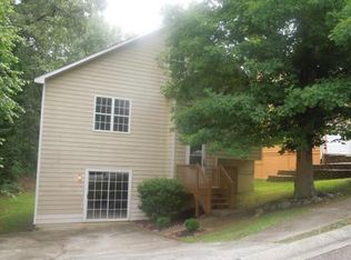 546 Cherokee Overlook Ct, Canton, GA 30115