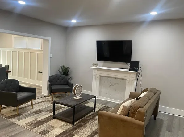 1747 Canton St, Detroit, MI 48207