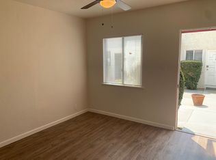 3945 N Long Beach Blvd #3, Long Beach, CA 90807