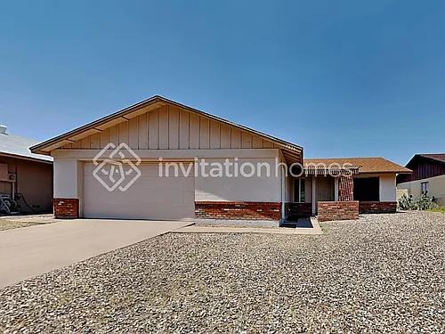 5634 W Altadena Ave Photo 1