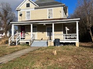 2727 Massachusetts Ave NW #2, Roanoke, VA