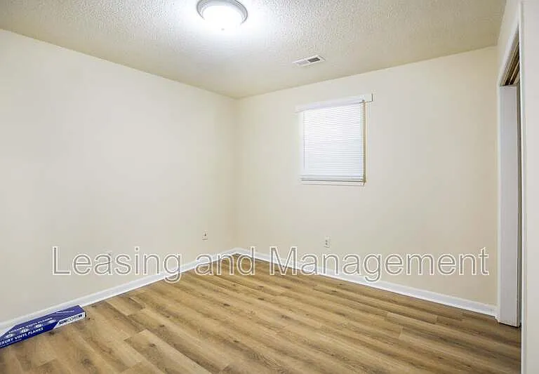 1611 Jessamine Rd #1C — Photo 9