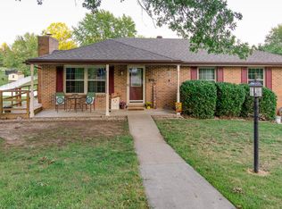 125 Queen Ridge Rd, Jefferson City, MO 65109