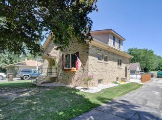 4047 Goleys Ln, Racine, WI 53404