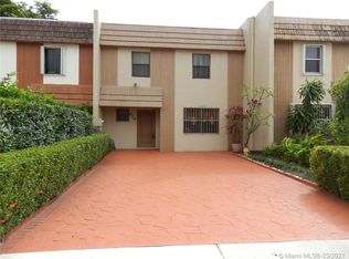 824 W 81st Pl, Hialeah, FL 33014