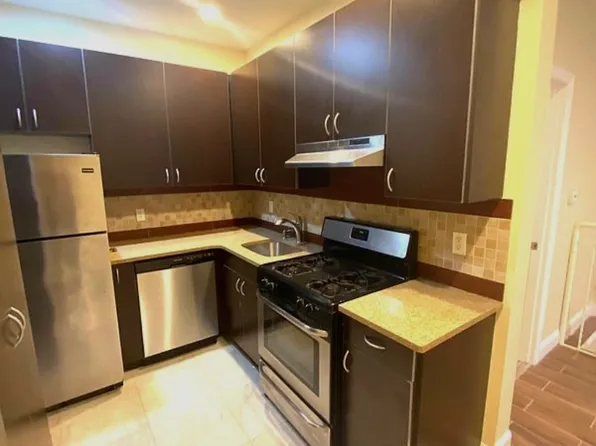 30-83 32nd Street image 2 of 14