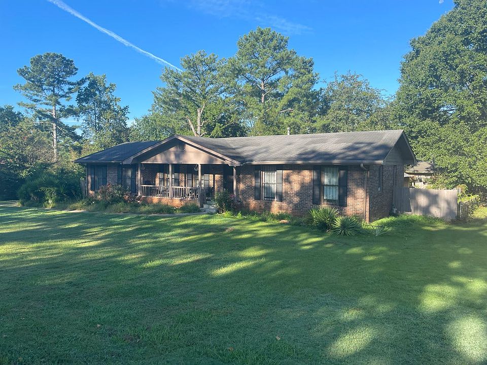 2nd image of 3139 Wesley Chapel Rd