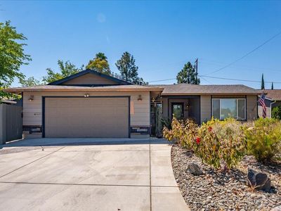 2011 Meadowbrook Dr, Redding, CA, 96001
