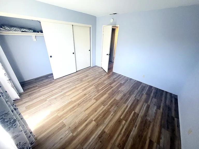53 Lakeview Cir — Photo 15