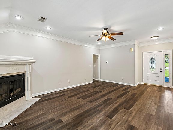 3rd image of 534 Julia Court