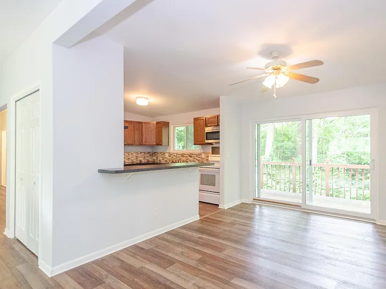 1452 Bemidji Dr — Photo 8