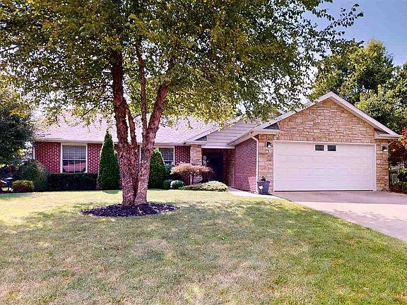 2nd image of 936 Breckenridge Dr