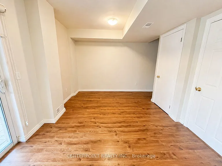 81 Northern Heights Dr #18A — Photo 12