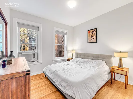 Rented by Sotheby's International Realty | media 25