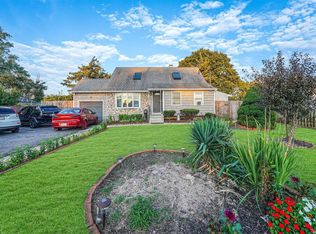 355 Wicks Rd, Brentwood, NY 11717