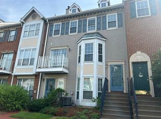 19 Alder St, Jersey City, NJ 07305