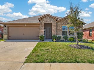 2211 Kingfisher St, Crandall, TX 75114