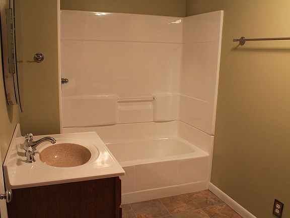 Newly remodeled bath