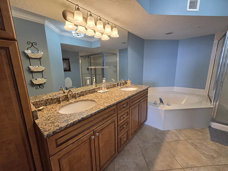 5049 N Highway A1A #602 — Photo 11